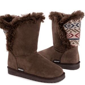 Muk Luks Brown & Oatmeal Carey Wrap Boot NWT
